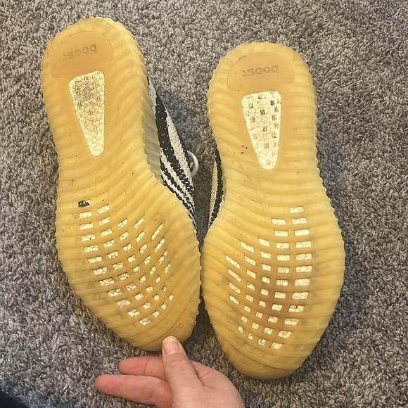 Used size 12 - Picture 3 of 4